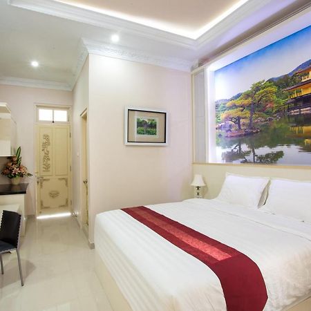 Griya Qq Guest House Yogyakarta Kültér fotó